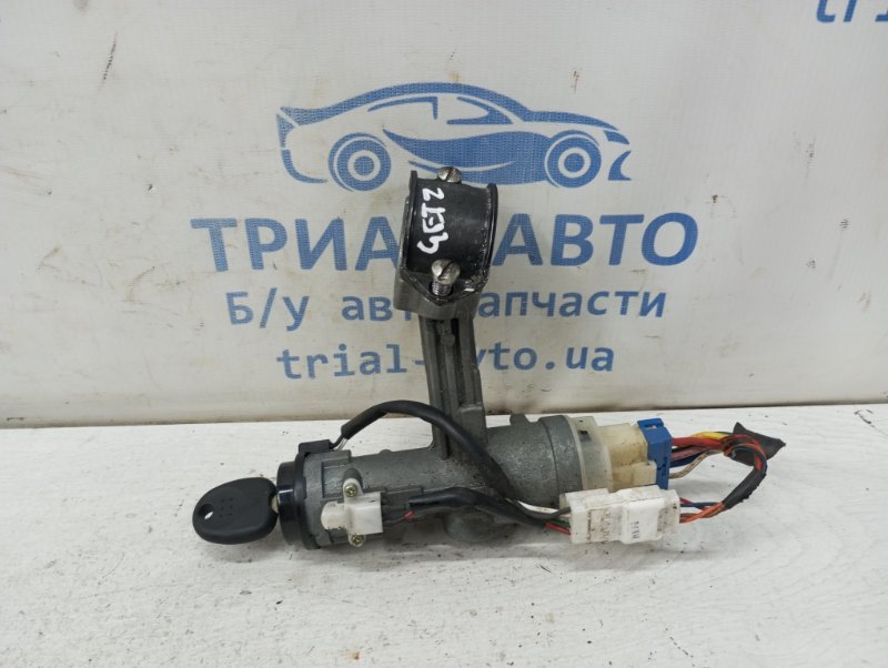 Запчасть замок зажигания Hyundai Getz 2002-2011 1 1.4 8190017A50 Б/У Замок зажигания Hyundai Getz 2002-2011 1 1.4 8190017A50 Б/У