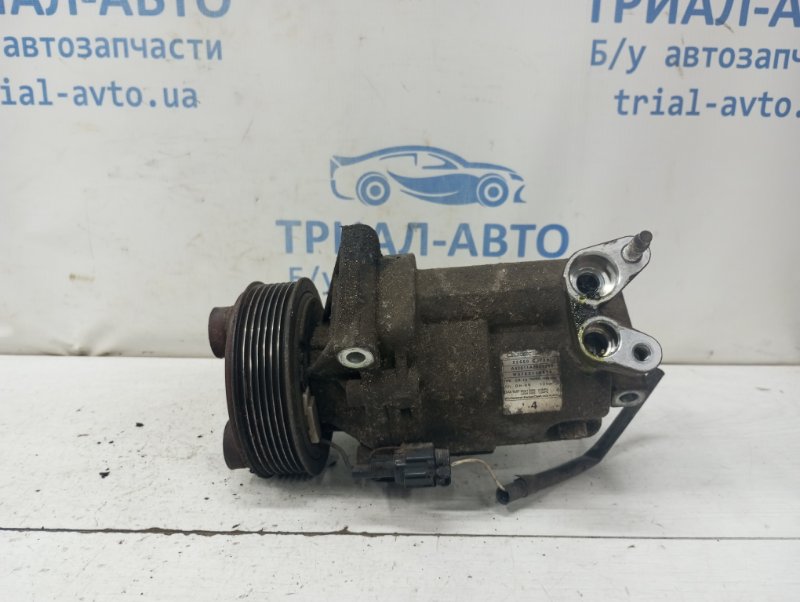 Запчасть компрессор кондиционера Nissan Tiida 2004-2014 C11 1.6 Бензин HR16 92600CJ70B Б/У Компрессор кондиционера Nissan Tiida 2004-2014 C11 1.6 Бензин HR16 92600CJ70B Б/У