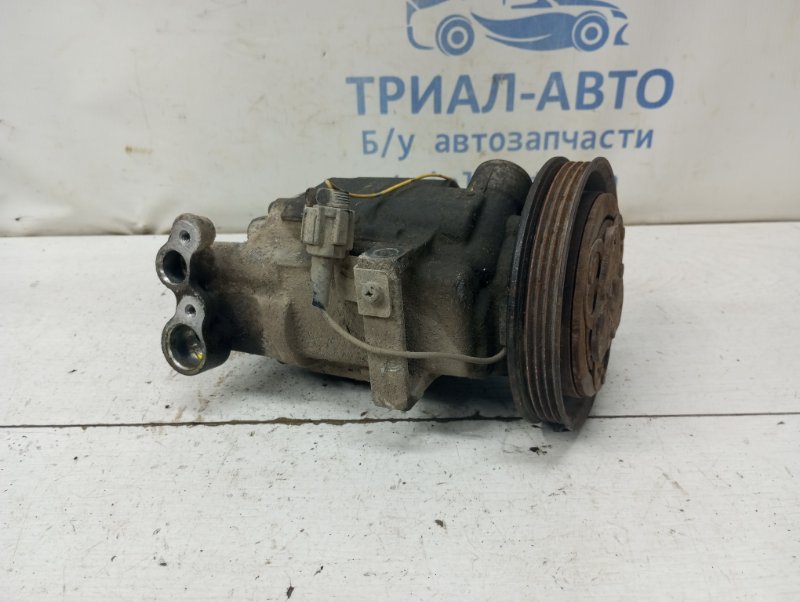 Запчасть компрессор кондиционера Nissan Note 2005-2013 E12 1.4 CR14DE 92600AX80A Б/У Компрессор кондиционера Nissan Note 2005-2013 E12 1.4 CR14DE 92600AX80A Б/У