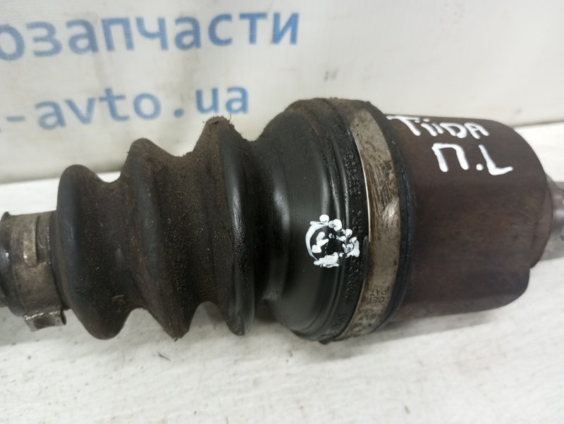 Привод передний левый Nissan Tiida C11 1.6 Бензин HR16