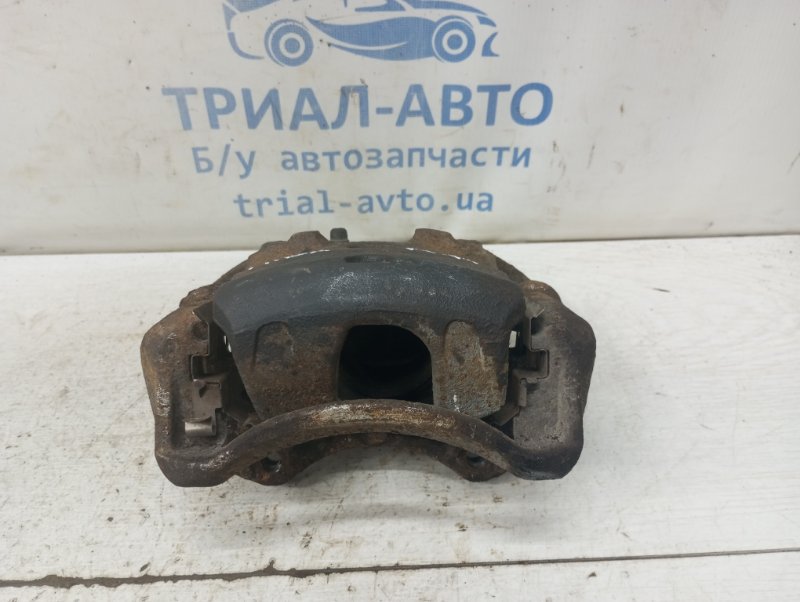 Суппорт передний правый Tiida 2004-2014 C11 1.6 Бензин HR16 Суппорт передний правый Tiida 2004-2014 C11 1.6 Бензин HR16
