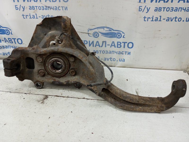 Кулак поворотный правый со ступицей Nissan Pathfinder R51 2.5 Diesel YD25DDTI Кулак поворотный правый со ступицей Nissan Pathfinder R51 2.5 Diesel YD25DDTI