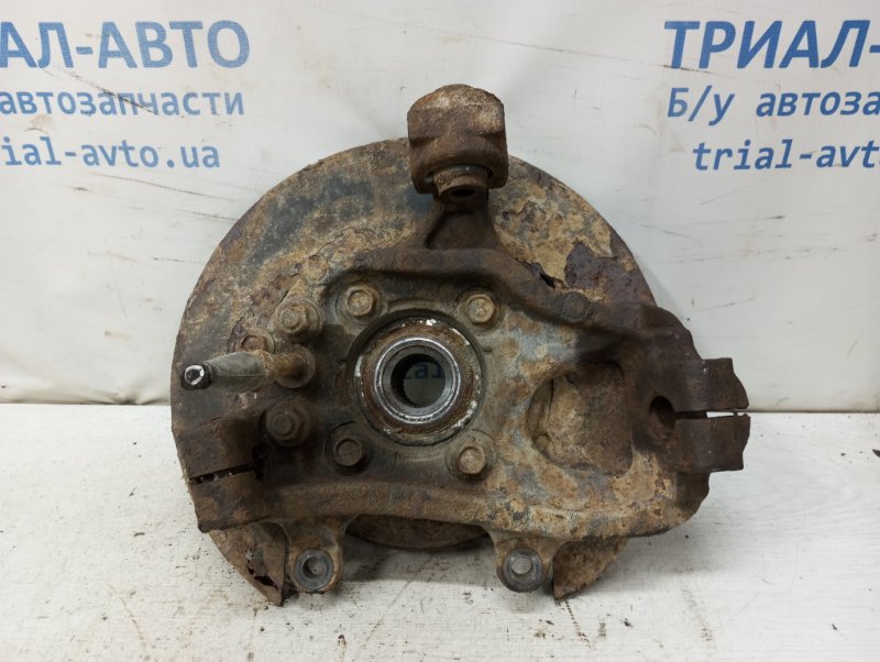 Цапфа задняя правая со ступицей Nissan Pathfinder 2004-2014 R51 2.5 Diesel YD25DDTI 43018EB300 Б/У