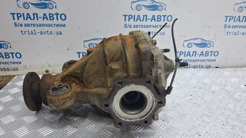 Запчасть редуктор задний Nissan Pathfinder 2004-2014 R51 2.5 Diesel YD25DDTI C8301EB300 Б/У Редуктор задний Nissan Pathfinder 2004-2014 R51 2.5 Diesel YD25DDTI C8301EB300 Б/У