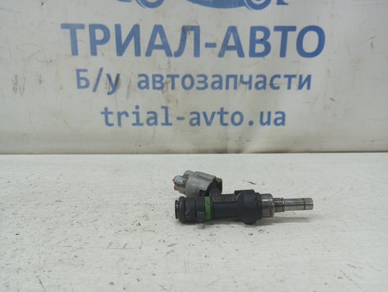 Запчасть форсунка топливная Nissan Tiida 2004-2014 C11 1.6 Бензин HR16 16600ED000 Б/У Форсунка топливная Nissan Tiida 2004-2014 C11 1.6 Бензин HR16 16600ED000 Б/У