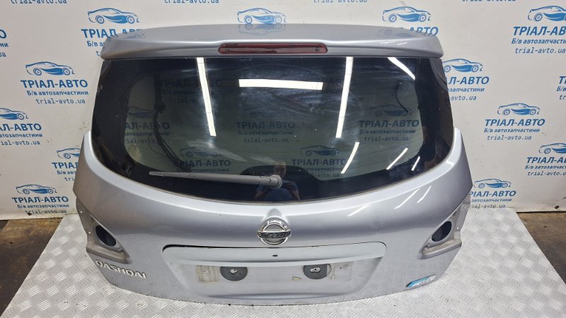 Запчасть крышка багажника рестайлинг Nissan Qashqai 2006-2013 J10 1.6 diesel R9M K0100BR0MA Б/У Крышка багажника Рестайлинг Nissan Qashqai 2006-2013 J10 1.6 diesel R9M K0100BR0MA Б/У