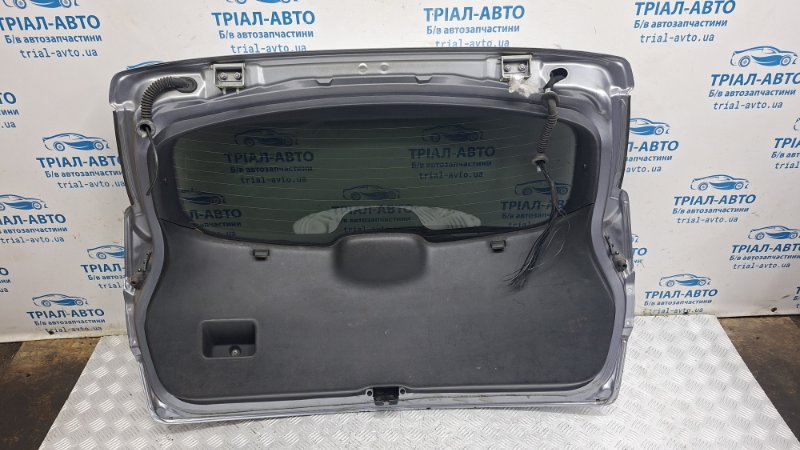 Крышка багажника Рестайлинг Qashqai 2006-2013 J10 1.6 diesel R9M Крышка багажника Рестайлинг Qashqai 2006-2013 J10 1.6 diesel R9M