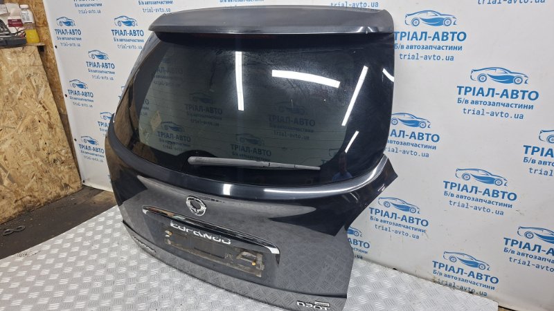 Крышка багажника Korando 2010-2019 C200 2.0 diesel D20DTF Крышка багажника Korando 2010-2019 C200 2.0 diesel D20DTF