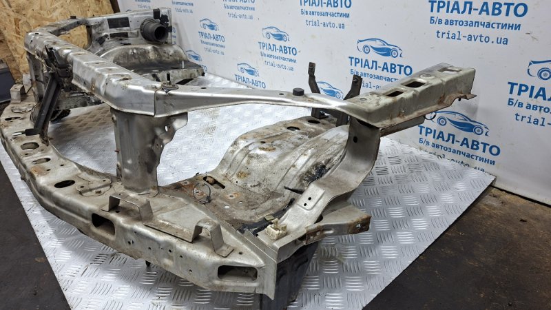 Панель передняя Sorento 2002-2011 BL 2.5 diesel D4CB