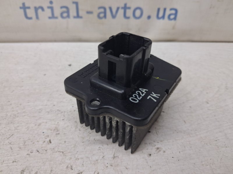 Запчасть резистор печки Mitsubishi Outlander 2007-2012 XL 2.2 diesel 4N14 7802A006 Б/У Резистор печки Mitsubishi Outlander 2007-2012 XL 2.2 diesel 4N14 7802A006 Б/У