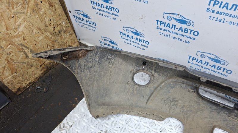 Бампер передний Рестайлинг Sorento 2002-2011 BL 2.5 diesel D4CB Бампер передний Рестайлинг Sorento 2002-2011 BL 2.5 diesel D4CB