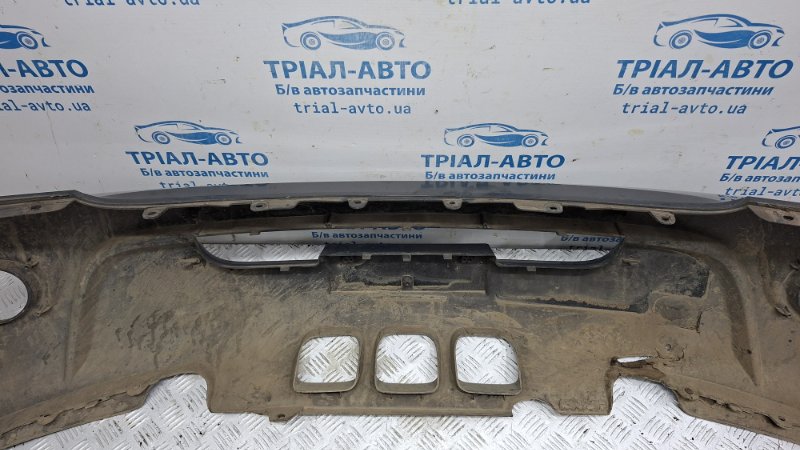 Бампер передний Рестайлинг Sorento 2002-2011 BL 2.5 diesel D4CB Бампер передний Рестайлинг Sorento 2002-2011 BL 2.5 diesel D4CB