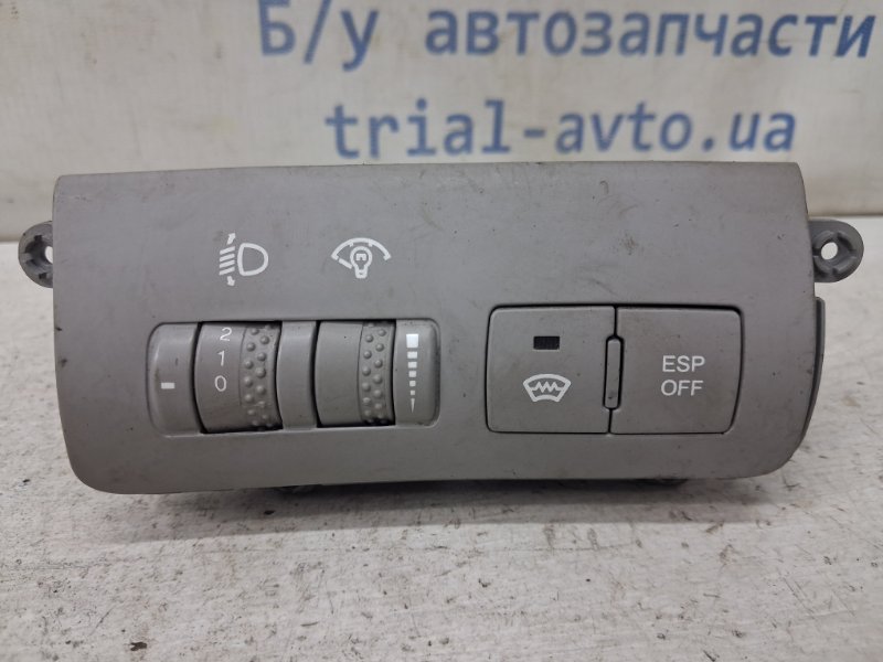Запчасть корректор фар Kia Ceed 2006-2012 ED 1.6 diesel D4FB 933001h450ED Б/У Корректор фар Kia Ceed 2006-2012 ED 1.6 diesel D4FB 933001h450ED Б/У