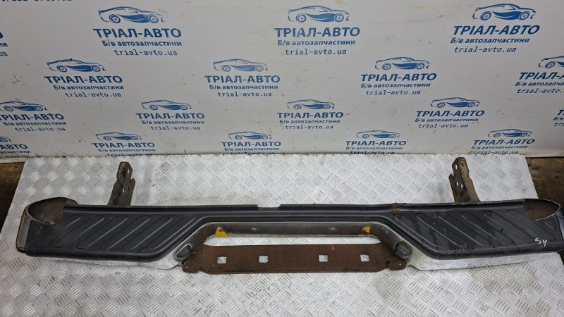 Бампер задний Navara 2004-2015 D40 2.5 Diesel YD25DDTI