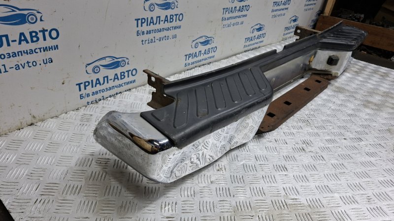 Бампер задний Nissan Navara D40 2.5 Diesel YD25DDTI
