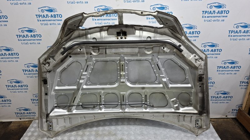 Капот Рестайлинг Sorento 2002-2011 BL 2.5 diesel D4CB Капот Рестайлинг Sorento 2002-2011 BL 2.5 diesel D4CB