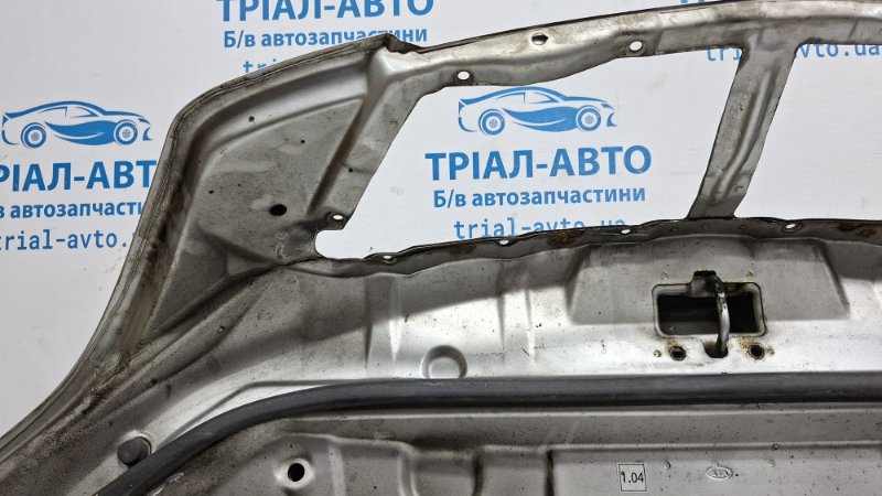 Капот Рестайлинг Sorento 2002-2011 BL 2.5 diesel D4CB Капот Рестайлинг Sorento 2002-2011 BL 2.5 diesel D4CB