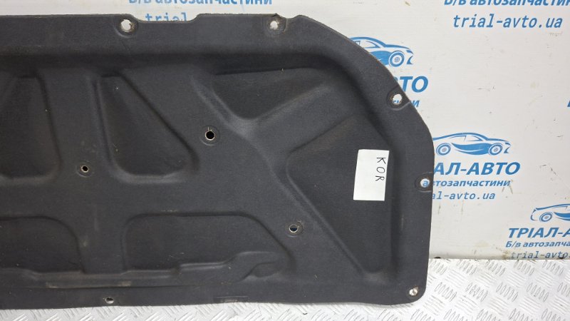 Обшивка капота SsangYong Korando C200 2.0 diesel D20DTF Обшивка капота SsangYong Korando C200 2.0 diesel D20DTF