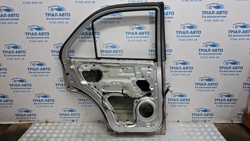 Дверь задняя левая Sorento 2002-2011 BL 2.5 diesel D4CB