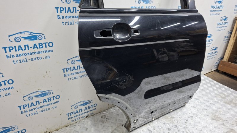 Дверь задняя правая Land Rover Range Rover Evoque L538 Дверь задняя правая Land Rover Range Rover Evoque L538