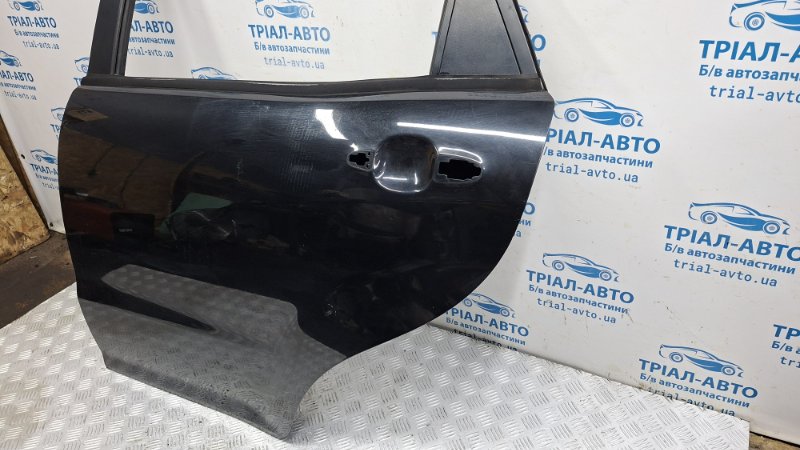 Дверь задняя левая SsangYong Korando C200 2.0 diesel D20DTF Дверь задняя левая SsangYong Korando C200 2.0 diesel D20DTF