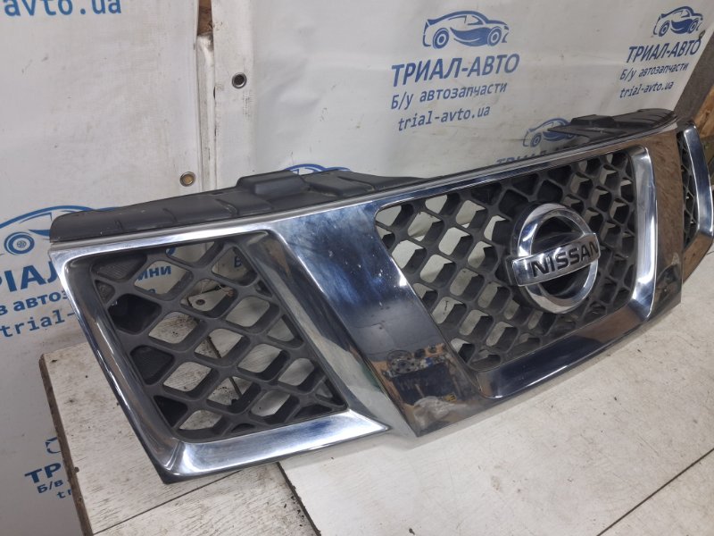 Решетка радиатора Nissan Navara D40 2.5 Diesel YD25DDTI Решетка радиатора Nissan Navara D40 2.5 Diesel YD25DDTI