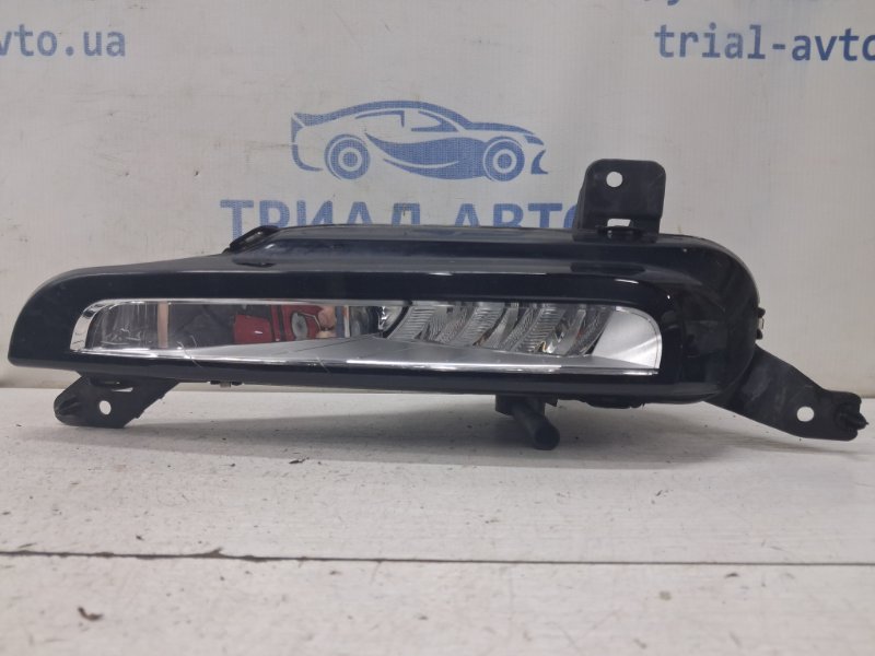 Фара противотуманная левая Land Rover Range Rover Evoque 2011-2018 L538 2.2 Diesel LR068980 Б/У