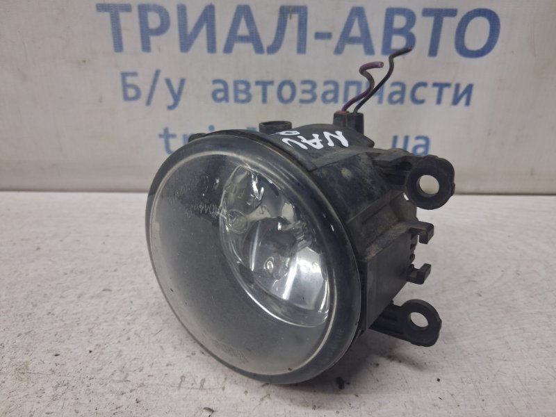 Запчасть фара противотуманная правая Nissan Navara 2004-2015 D40 2.5 Diesel YD25DDTI 26150EB500 Б/У Фара противотуманная правая Nissan Navara 2004-2015 D40 2.5 Diesel YD25DDTI 26150EB500 Б/У