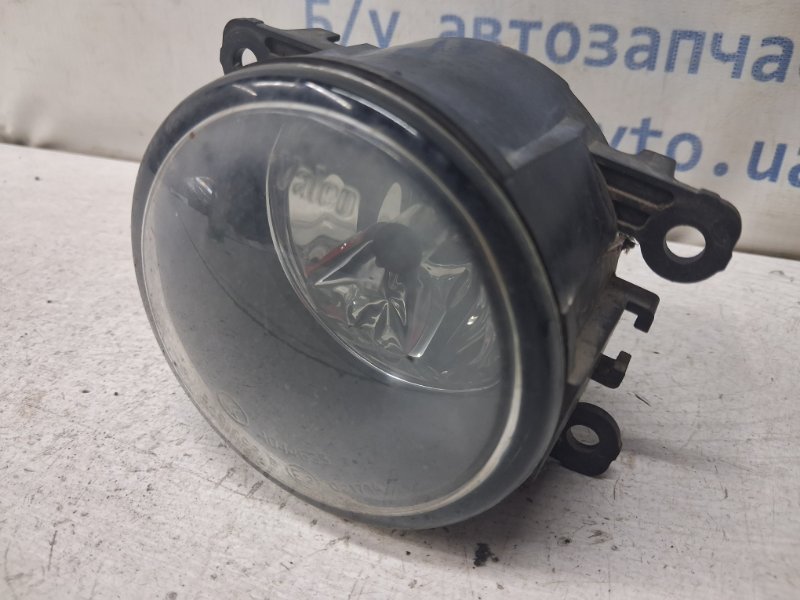 Фара противотуманная правая Navara 2004-2015 D40 2.5 Diesel YD25DDTI Фара противотуманная правая Navara 2004-2015 D40 2.5 Diesel YD25DDTI