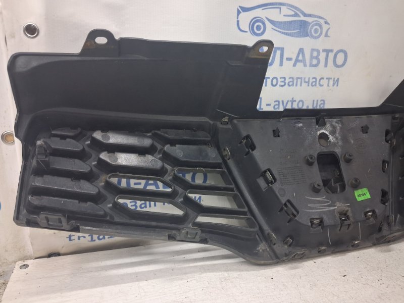 Решетка радиатора Qashqai 2006-2013 J10 1.6 diesel R9M