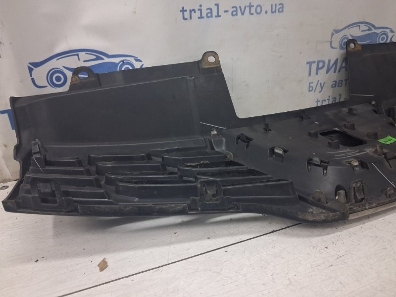 Решетка радиатора Qashqai 2006-2013 J10 1.6 diesel R9M