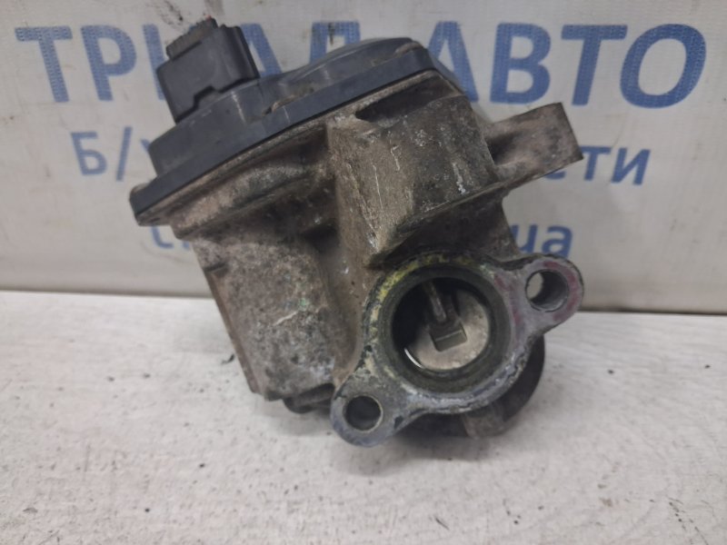Клапан EGR Nissan Qashqai J10 1.6 diesel R9M Клапан EGR Nissan Qashqai J10 1.6 diesel R9M