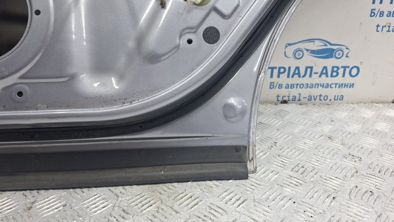 Дверь задняя правая Qashqai 2006-2013 J10 1.6 diesel R9M Дверь задняя правая Qashqai 2006-2013 J10 1.6 diesel R9M
