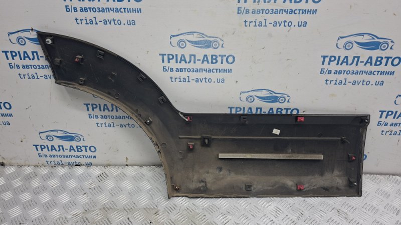 Накладка двери задняя левая Sorento 2002-2011 BL 2.5 diesel D4CB Накладка двери задняя левая Sorento 2002-2011 BL 2.5 diesel D4CB