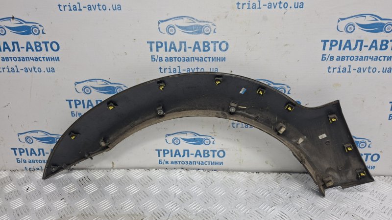 Накладка крыла передняя правая Sorento 2002-2011 BL 2.5 diesel D4CB Накладка крыла передняя правая Sorento 2002-2011 BL 2.5 diesel D4CB