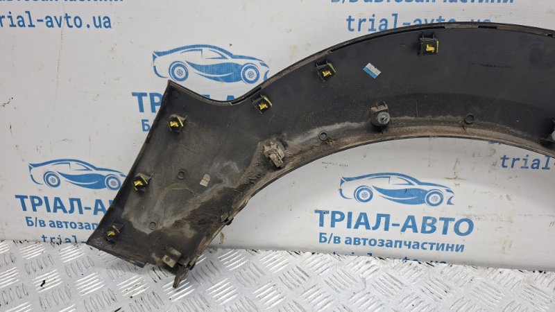 Накладка крыла передняя левая Sorento 2002-2011 BL 2.5 diesel D4CB Накладка крыла передняя левая Sorento 2002-2011 BL 2.5 diesel D4CB