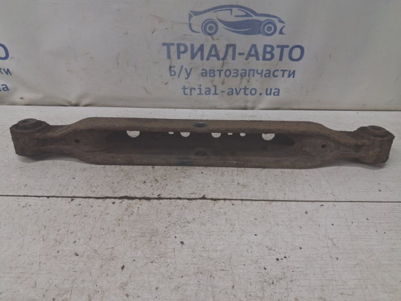 Рычаг задний поперечный нижний правый Qashqai 2006-2013 J10 1.6 diesel R9M Рычаг задний поперечный нижний правый Qashqai 2006-2013 J10 1.6 diesel R9M