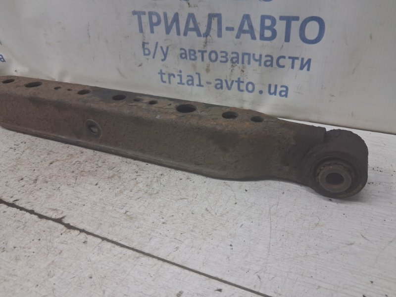 Рычаг задний поперечный нижний левый Qashqai 2006-2013 J10 1.6 diesel R9M Рычаг задний поперечный нижний левый Qashqai 2006-2013 J10 1.6 diesel R9M