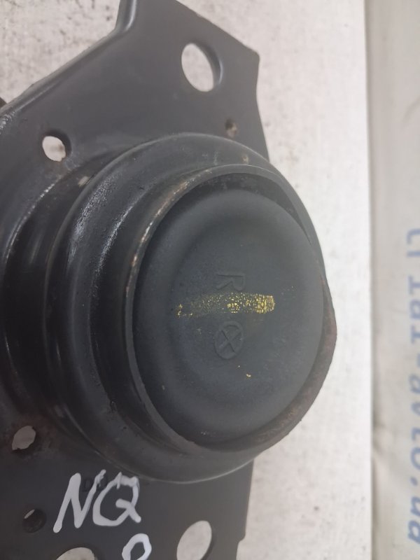 Подушка ДВС правая Qashqai 2006-2013 J10 1.6 diesel R9M Подушка ДВС правая Qashqai 2006-2013 J10 1.6 diesel R9M