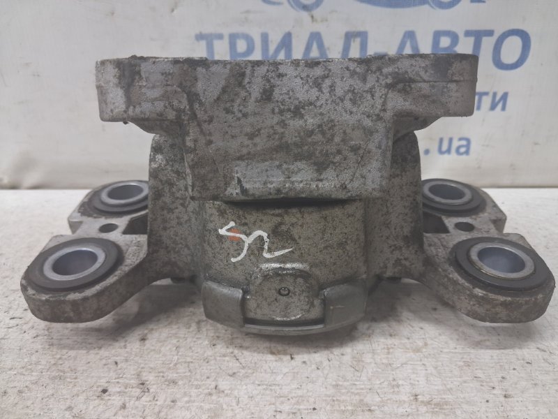 Подушка ДВС правая Land Rover Range Rover Evoque L538 2.2 Diesel Подушка ДВС правая Land Rover Range Rover Evoque L538 2.2 Diesel