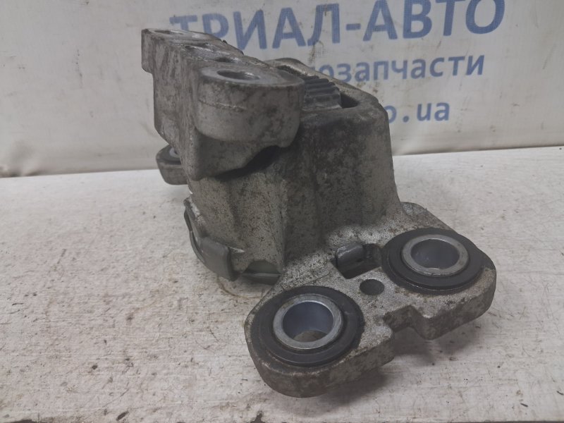 Подушка ДВС правая Range Rover Evoque 2011-2018 L538 2.2 Diesel Подушка ДВС правая Range Rover Evoque 2011-2018 L538 2.2 Diesel