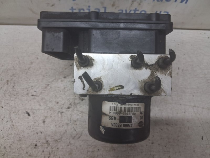 Блок abs Navara 2004-2015 D40 2.5 Diesel YD25DDTI Блок abs Navara 2004-2015 D40 2.5 Diesel YD25DDTI