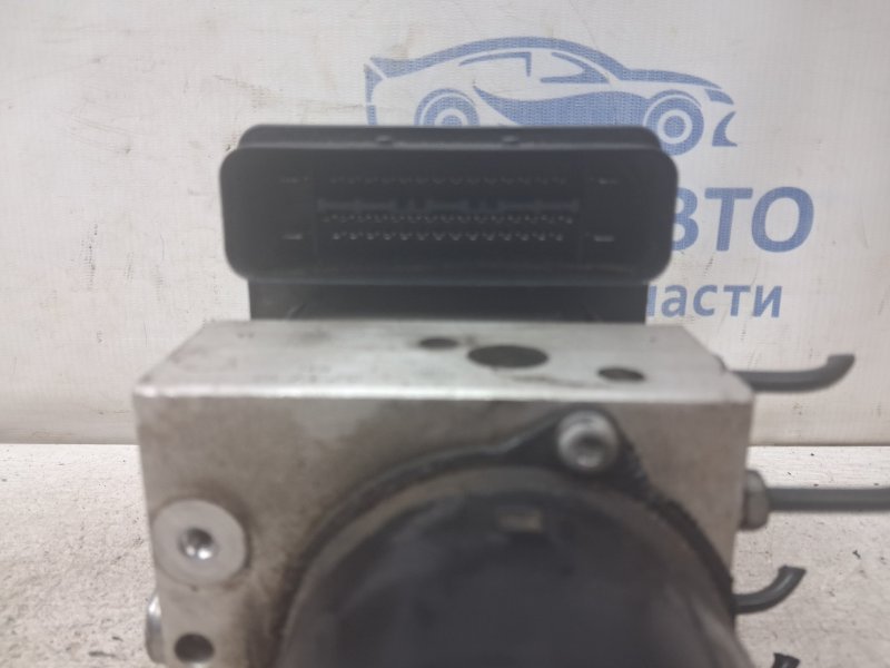 Блок abs Navara 2004-2015 D40 2.5 Diesel YD25DDTI Блок abs Navara 2004-2015 D40 2.5 Diesel YD25DDTI