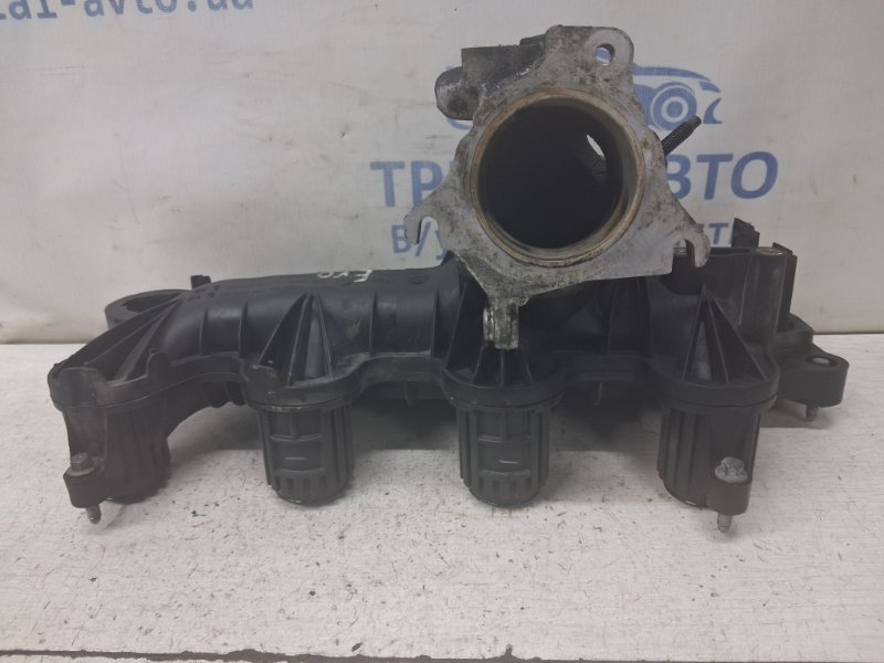 Коллектор впускной пластик Range Rover Evoque 2011-2018 L538 2.2 Diesel Коллектор впускной пластик Range Rover Evoque 2011-2018 L538 2.2 Diesel