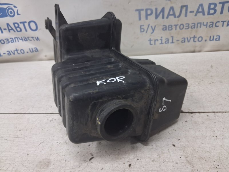 Резонатор воздушного фильтра Korando 2010-2019 C200 2.0 diesel D20DTF Резонатор воздушного фильтра Korando 2010-2019 C200 2.0 diesel D20DTF