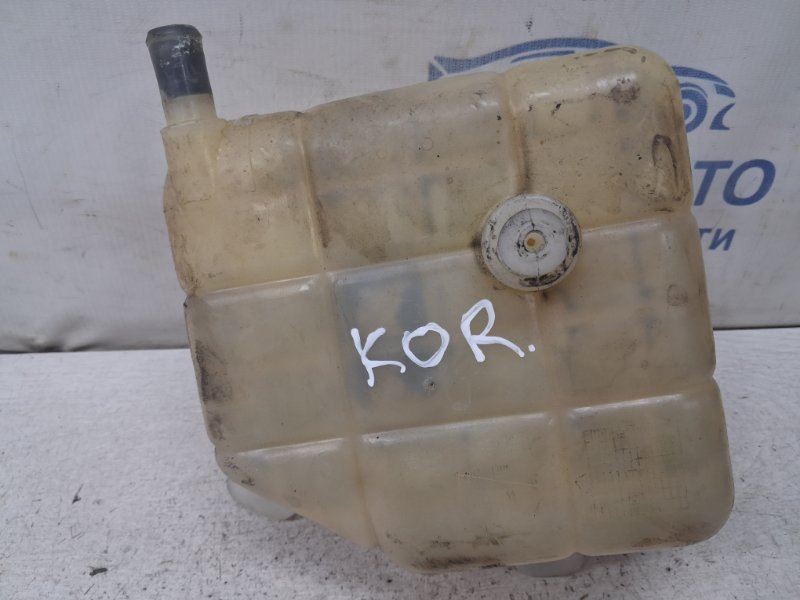 Бачок радиатора (расширительный) Korando 2010-2019 C200 2.0 diesel D20DTF Бачок радиатора (расширительный) Korando 2010-2019 C200 2.0 diesel D20DTF