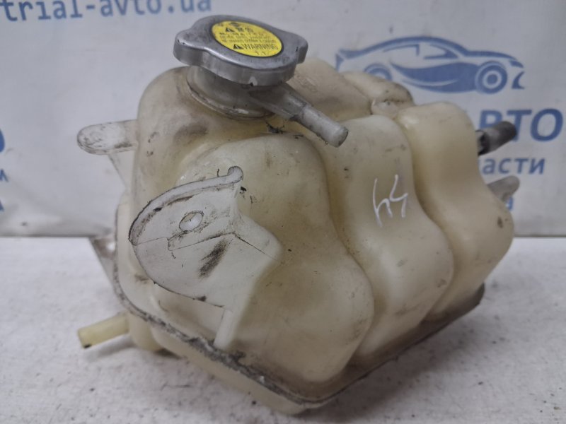 Бачок радиатора (расширительный) Nissan Navara D40 2.5 Diesel YD25DDTI Бачок радиатора (расширительный) Nissan Navara D40 2.5 Diesel YD25DDTI