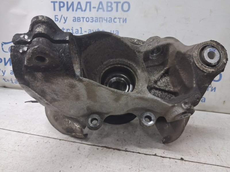 Цапфа задняя правая Range Rover Evoque 2011-2018 L538 2.2 Diesel