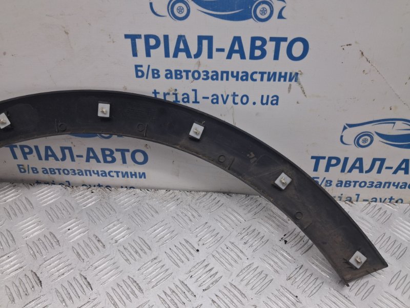 Накладка крыла передняя правая Korando 2010-2019 C200 2.0 diesel D20DTF Накладка крыла передняя правая Korando 2010-2019 C200 2.0 diesel D20DTF