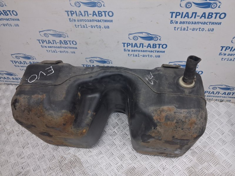 Бак топливный пластик Range Rover Evoque 2011-2018 L538 2.2 Diesel Бак топливный пластик Range Rover Evoque 2011-2018 L538 2.2 Diesel